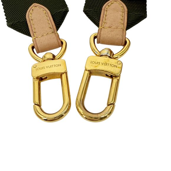 LOUIS VUITTON Bandoulière Strap in Khaki - Picture 9 of 11